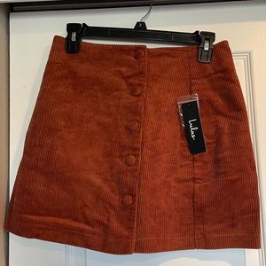 Lulu’s corduroy skirt